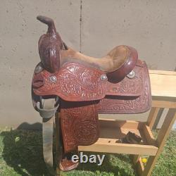 12 PONY WESTERN SADDLE FLORAL TOOLED 5-1/2 Gullet