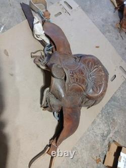 12 Tall Tooled Leather Floral Western Saddle vintage