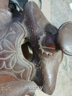 12 Tall Tooled Leather Floral Western Saddle vintage