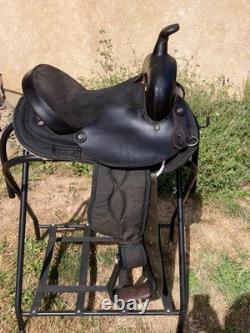 13 Bighorn 113 Synthetic Cordura and Leather Western Round Skirt Barrel Saddle