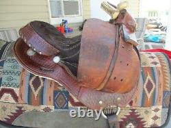 13'' Circle M #1312 Brown basket weave western barrel saddle QH BARS