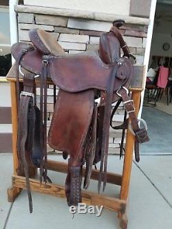 13 Used Clinton Anderson Australian Saddle withhorn & breast collar