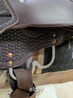 -1393 16 inch Used Circle Y High Horse Western Arrow Creek Trail Saddle X-Wide