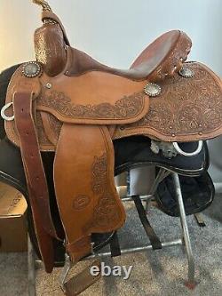 14.5 Caldwell saddle rocket With Breast collar