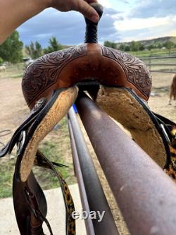 14.5 Horse Tack World Circle Y barrel saddle with spinal relief