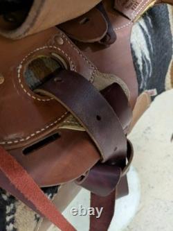 14.5 Inch Used Fallis Balanced Western Trail Saddle 1035-11388
