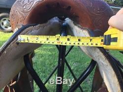 14.5 Tex tan hereford barrel saddle with 7 in gullet