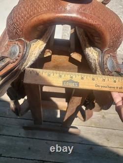 14 Alamo Western Show Saddle 6-1/2 Gullet