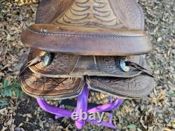 14 Bighorn Western Saddle Used Vintage 6 Gullet SQHB Pony Saddle Roundskirt