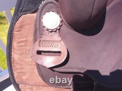 14'' Brown Wintec Western Trail saddle QH BARS