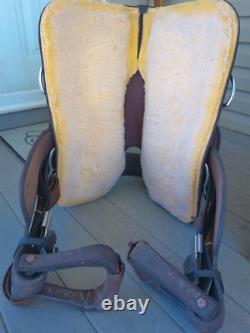 14'' Brown Wintec Western Trail saddle QH BARS