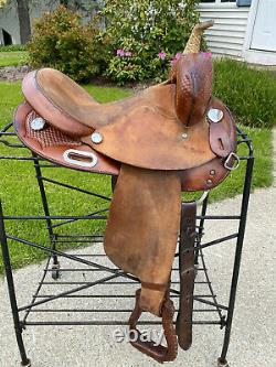 14 CIRCLE Y Western Barrel Horse Saddle NICE