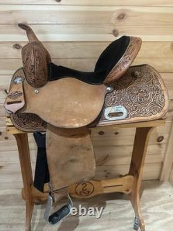 14 Circle Y The Proven Mansfield Western Barrel Saddle Model 6221 (2021 Year) 14 Circle Y The Proven Mansfield Western Barrel Saddle Model 6221 (2021 Year)
