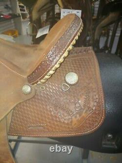 14 Dakota Western Saddle