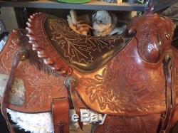 14 Fallis Western Saddle