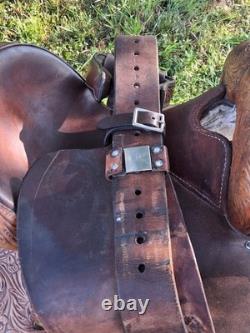 14 Inch CIRCLE Y Barrel Saddle FQHB, Deep Seat, Square Skirt