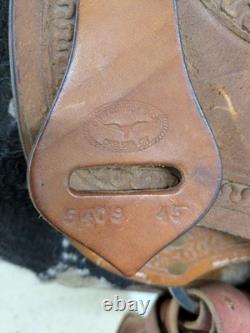 14 Inch Used D & B Cowboy Tack Western Barrel Saddle 999-10413