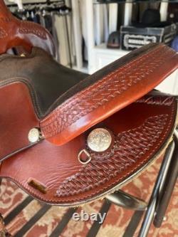 14 Rider's Choice/Alabama Saddlery Western Saddle Made for Arabian Wide Withers