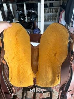14 Rider's Choice/Alabama Saddlery Western Saddle Made for Arabian Wide Withers
