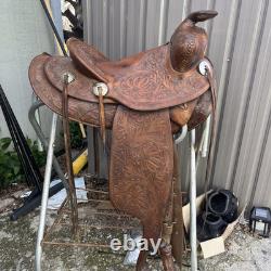 14 Russell saddle Co Western Saddle