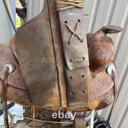 14 Russell saddle Co Western Saddle