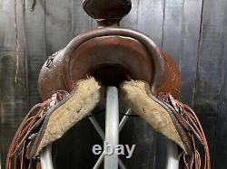 14 Used Vintage Western Roping Saddle / Trail Ranch / Saddlebags