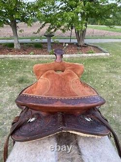 14 Vintage Circle Y Barrel Racing Western Saddle, Leather Tooling, 1960 1970