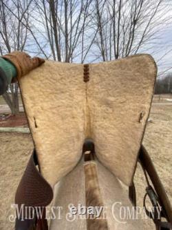14 Western Roping Saddle 6.5 Gullet, SQHB