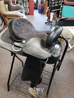 14 Wintec Western Saddle Used Tack