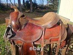 15.5 CUSTOM MADE Western Trail Working Saddle 35#, 6.75 G, 25 L NICE QUALITY
