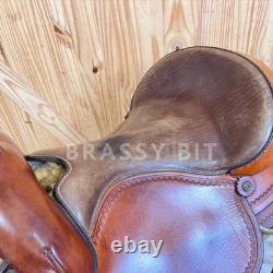 15.5 Crates Western Trail Saddle