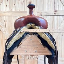 15.5 Crates Western Trail Saddle