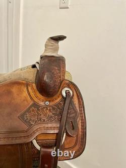 15.5 Dale Fredrick's Ranch Roping Western Saddle