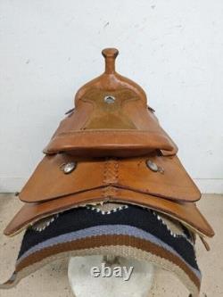 15.5 Inch Used Alamo Western All Around Saddle 782-6833