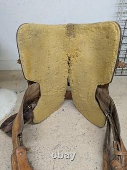 15.5 Inch Used Billy Royal Western Show Saddle 1098-11440