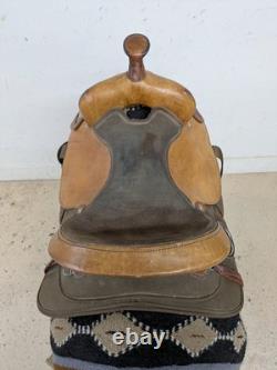 15.5 Inch Used Fabtron Western Trail Saddle 979-9961