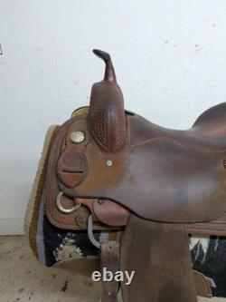 15.5 Inch Used Piland Team Roping Western Saddle 1098-11441