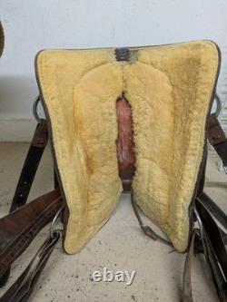 15.5 Inch Used Piland Team Roping Western Saddle 1098-11441