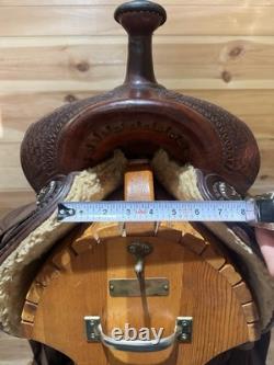 15.5 McCall Cowhorse Western Saddle Model 690 1203