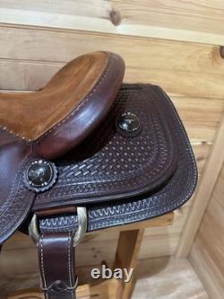 15.5 McCall Cowhorse Western Saddle Model 690 1203