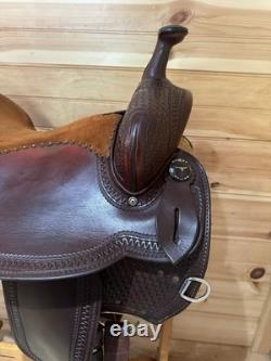 15.5 McCall Cowhorse Western Saddle Model 690 1203