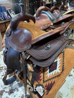 15.5 McCall Cowhorse Western Saddle Model 690 1203