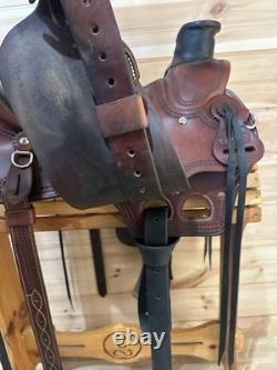 15.5 McCall Mclite Wade Western Saddle W147-917