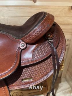 15.5 National Bridle Shop Tennessean Deluxe Western Saddle Model 2211