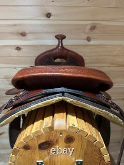 15.5 National Bridle Shop Tennessean Deluxe Western Saddle Model 2211