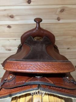 15.5 National Bridle Shop Tennessean Deluxe Western Saddle Model 2211