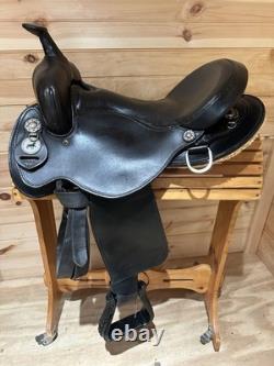 15.5 National Bridle Shop Tennessean Gaited Western Trail Saddle Model 6981