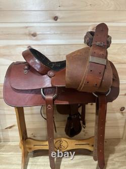 15.5 Simco Roper Western Saddle Model 3614