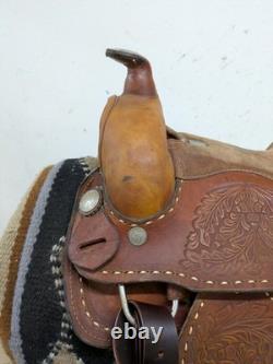 15.5 Used 3 Bar Western Show Saddle 1030-10860 Classic Leather Show Saddle