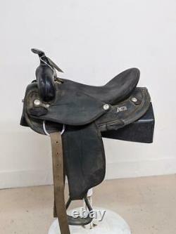 15.5 Used Abetta Western Trail Saddle 2-1368